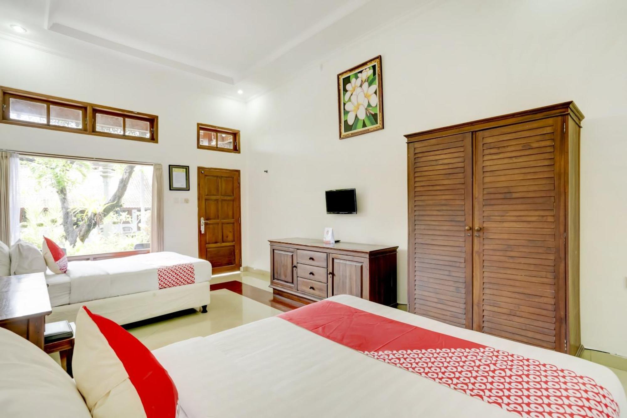 Super Oyo 3261 Hotel Ratu Denpasar Eksteriør billede